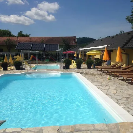 Relax&spa Inn *